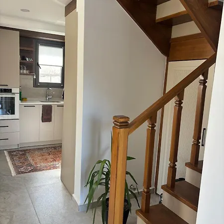 Casa de Férias Escape From The - Detached House With Garden In Incirkoey *